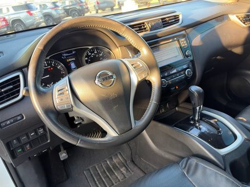 Used 2016 Nissan Rogue SL w/ SL Premium Package FWD image 19