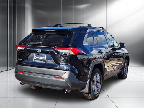 Used 2023 Toyota RAV4 XLE image 27