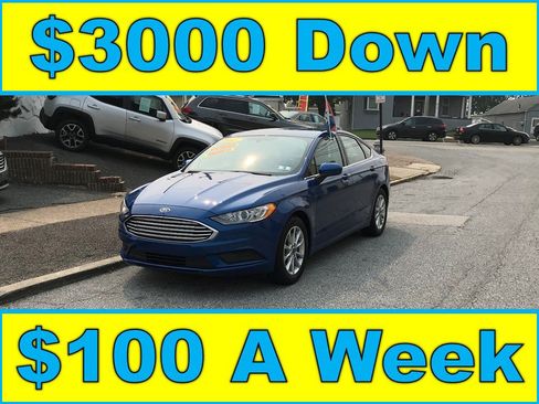Used 2017 Ford Fusion SE w/ Fusion SE Technology Package FWD image 1
