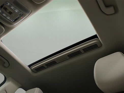 Used 2024 Mercedes-Benz GLE 350 4MATIC image 21