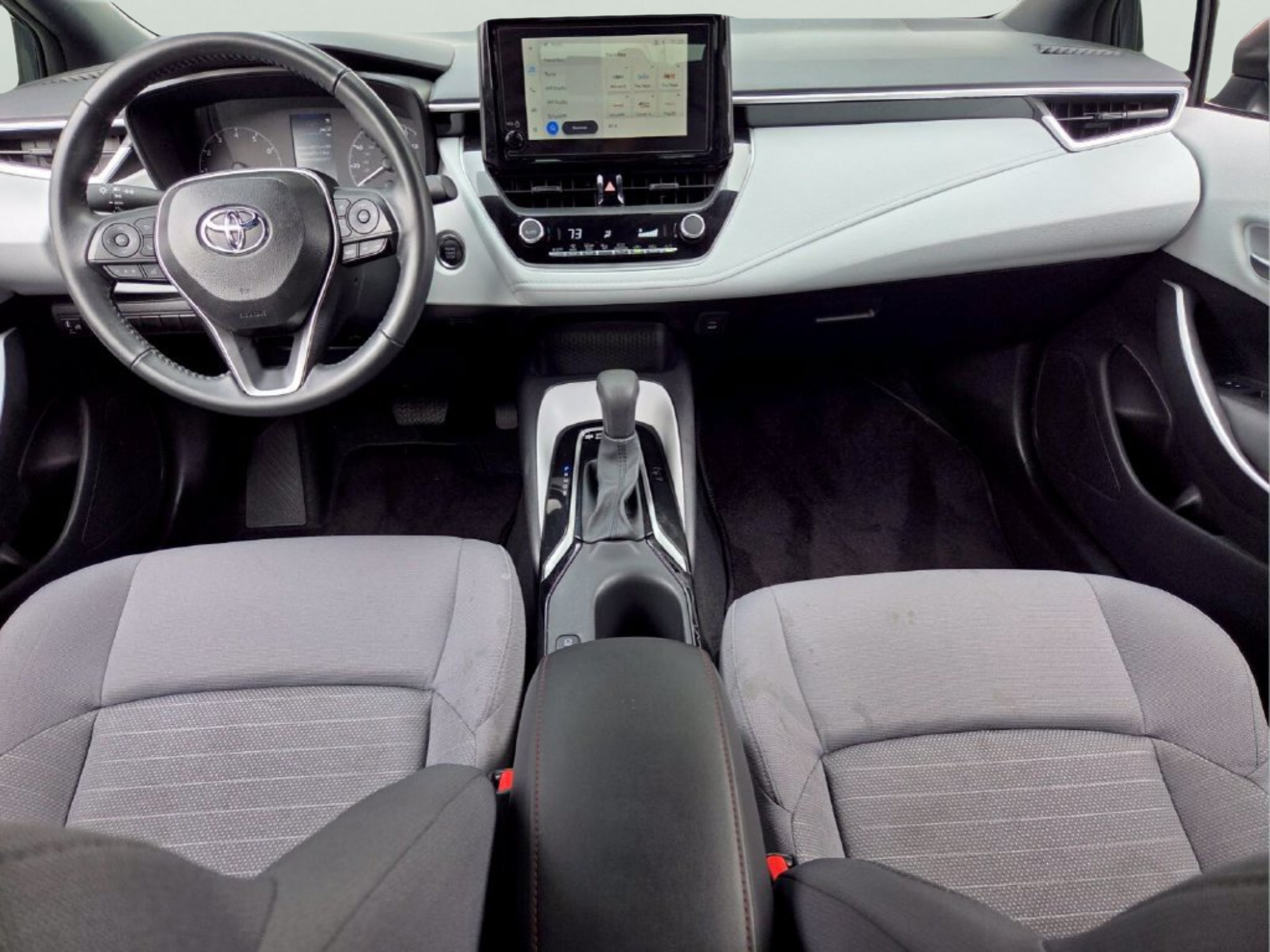Used 2025 Toyota Corolla SE FWD image 11