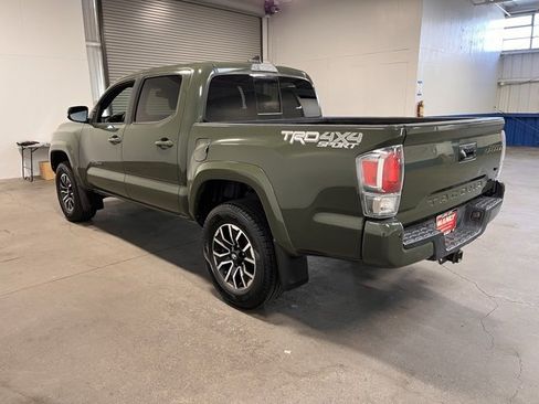 Used 2021 Toyota Tacoma TRD Sport image 5