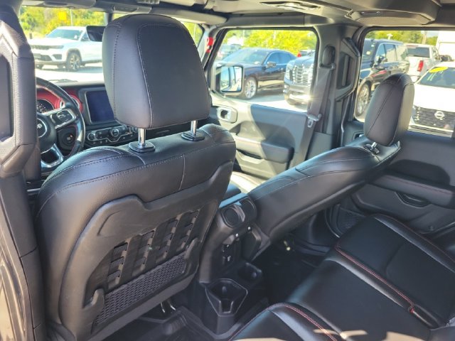 Used 2021 Jeep Gladiator Rubicon AWD/4WD image 12
