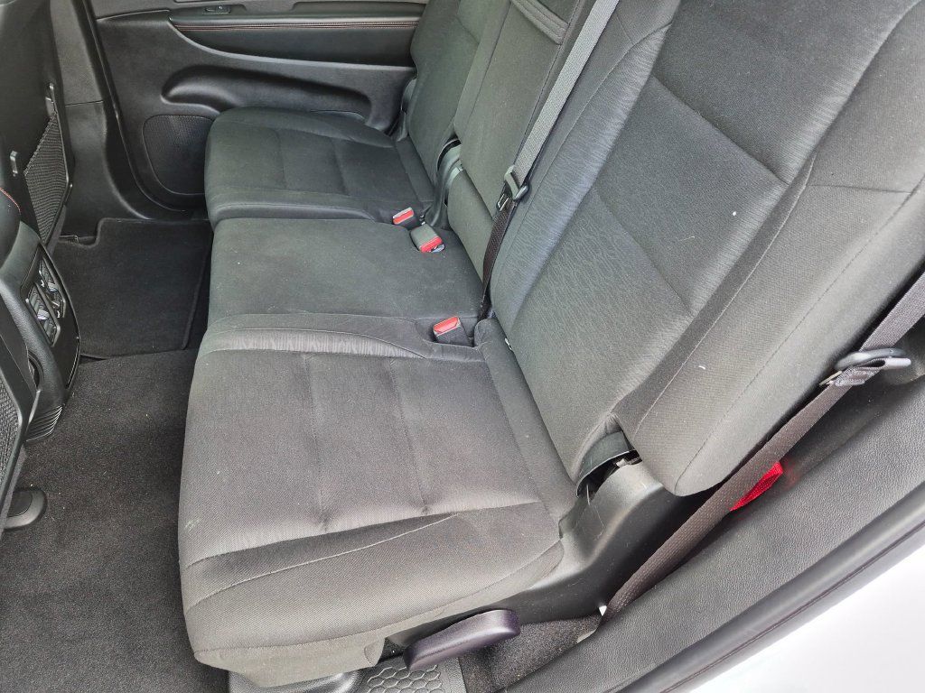 Used 2025 Dodge Durango GT AWD/4WD image 24