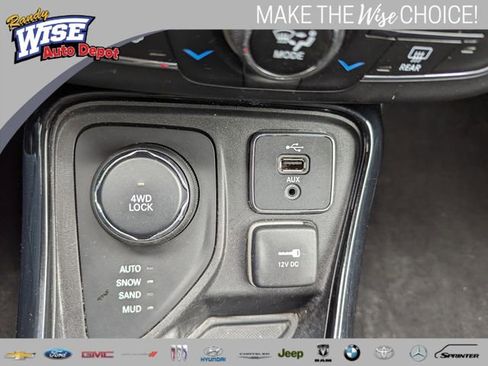 Used 2018 Jeep Compass Limited w/ Navigation Group image 15