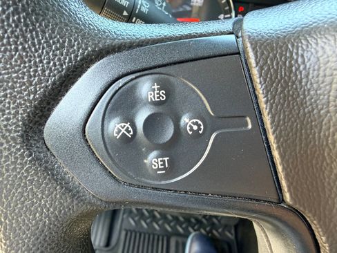 Used 2018 Chevrolet Silverado 3500 W/T RWD image 29