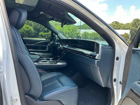 Used 2025 Cadillac Escalade IQ Sport 2 AWD/4WD image 49