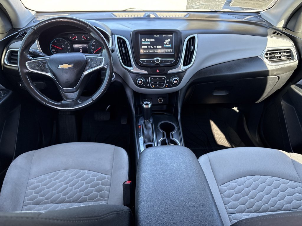 Used 2018 Chevrolet Equinox LT FWD image 11