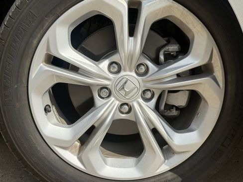 Used 2025 Honda Accord LX image 9