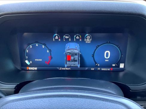 Used 2025 Ford F150 Lariat w/ Equipment Group 501A Mid AWD/4WD image 24