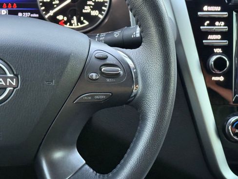 Used 2024 Nissan Murano SV w/ SV Midnight Edition Package image 26