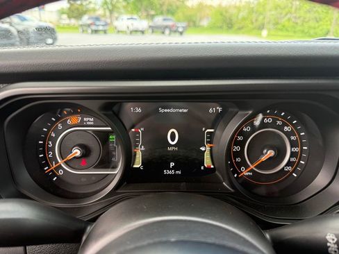 Used 2024 Jeep Wrangler Unlimited Rubicon 392 AWD/4WD image 28