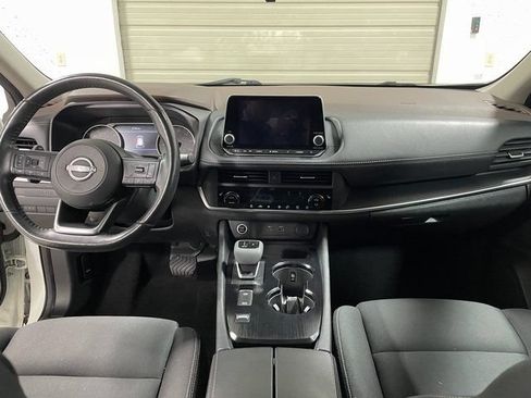 Used 2023 Nissan Rogue FWD image 13