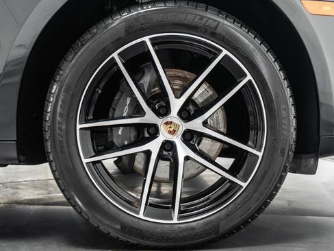 Used 2023 Porsche Macan image 37