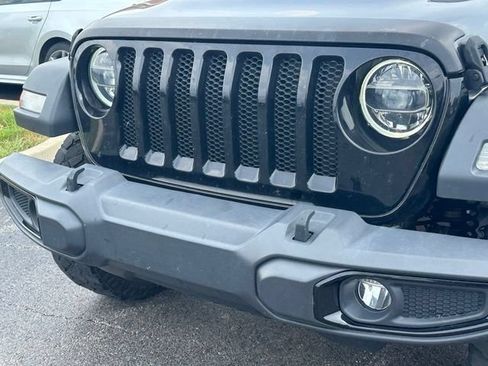 Used 2021 Jeep Wrangler Unlimited Sport AWD/4WD image 4