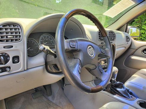 Used 2006 Buick Rainier CXL RWD image 13