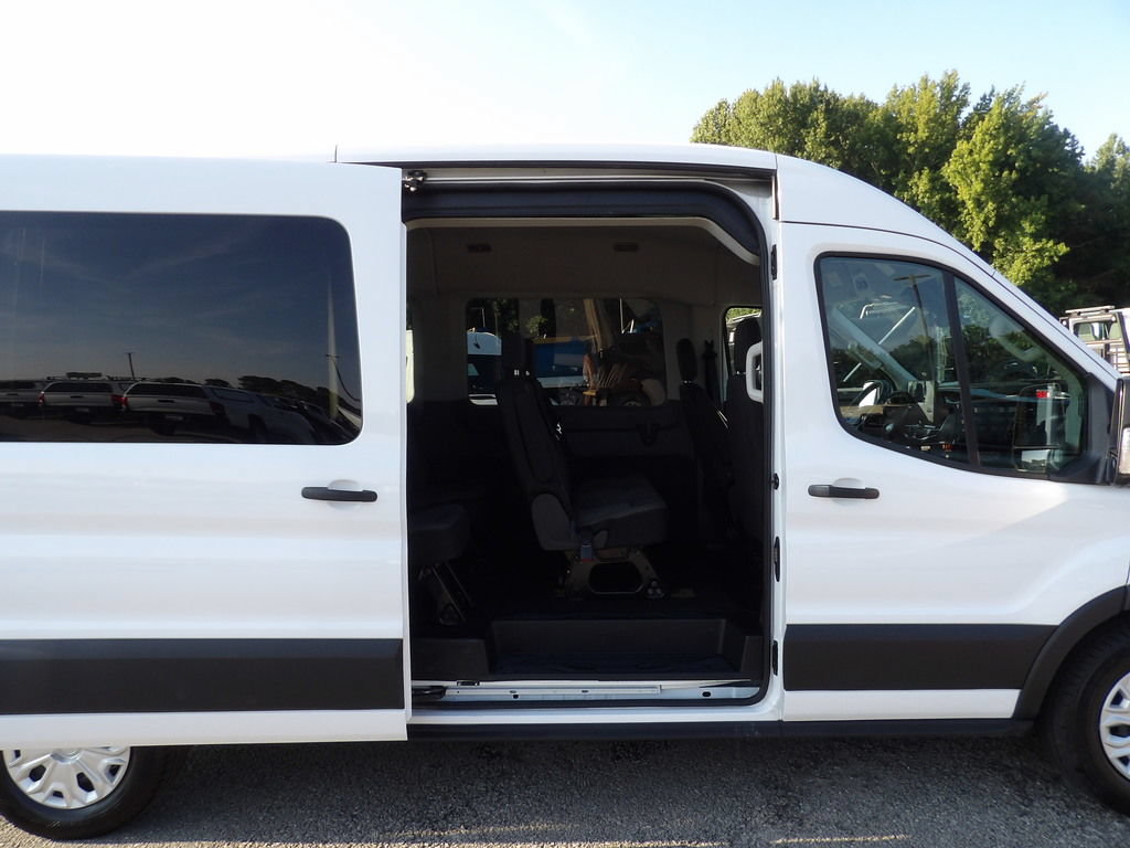 Used 2025 Ford Transit 350 XLT RWD image 25