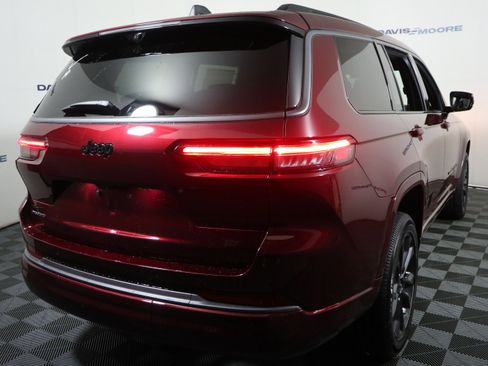 New 2026 Jeep Grand Cherokee L Limited AWD/4WD image 6