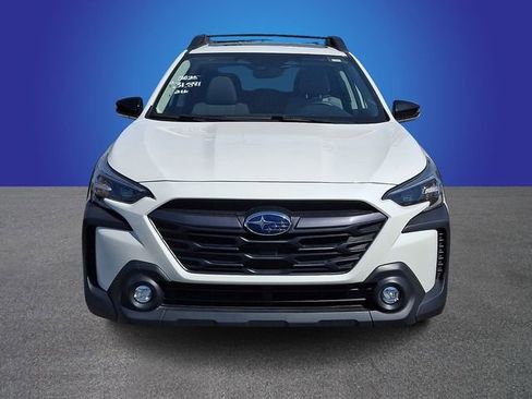 Certified 2025 Subaru Outback Premium image 2