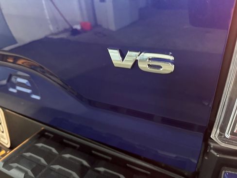 Used 2023 Toyota Tacoma TRD Sport image 22