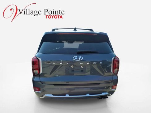 Used 2022 Hyundai Palisade Calligraphy w/ Cargo Package AWD/4WD image 3