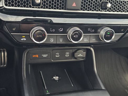 Used 2025 Honda Civic Sport image 20