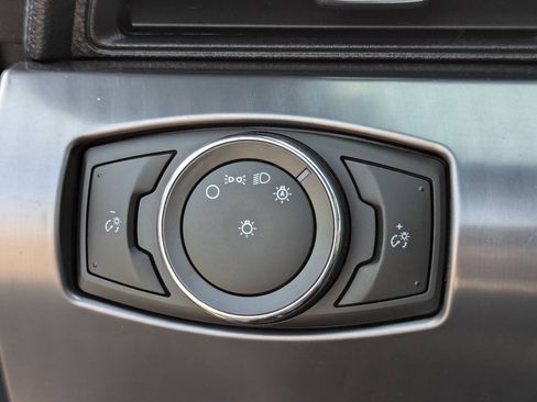 Used 2022 Ford Mustang Mach 1 RWD image 20