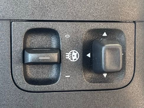 Certified 2022 Mercedes-Benz GLE 350 4MATIC image 33