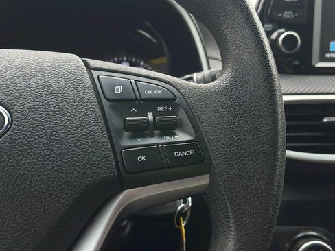 Used 2019 Hyundai Tucson SE image 11