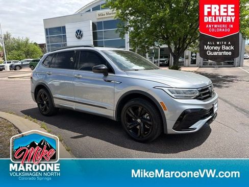 Used 2023 Volkswagen Tiguan SE R-Line AWD/4WD image 1