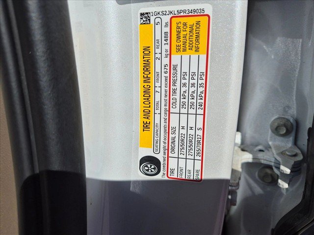 Used 2023 GMC Yukon XL Denali AWD/4WD image 14