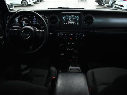 Used 2021 Jeep Wrangler Sport AWD/4WD image 35