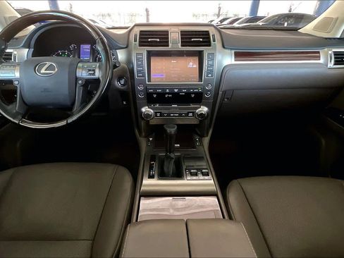 Used 2019 Lexus GX 460 Premium image 15