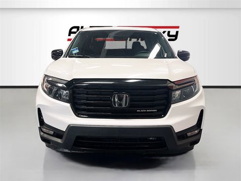 Used 2023 Honda Ridgeline Black Edition image 2
