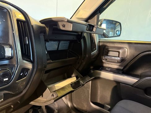 Used 2015 Chevrolet Silverado 1500 LT w/ Custom Sport Edition AWD/4WD image 18