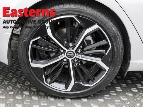 Used 2023 Nissan Altima 2.5 SR FWD image 27