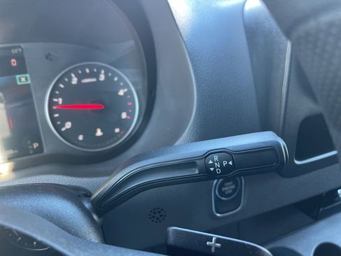 Used 2025 Mercedes-Benz Sprinter 2500 image 15