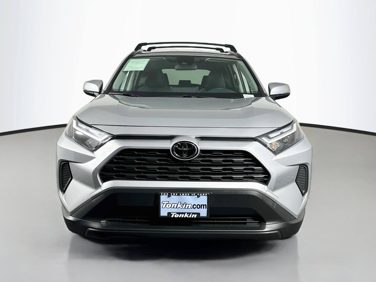 Certified 2025 Toyota RAV4 XLE AWD/4WD image 2
