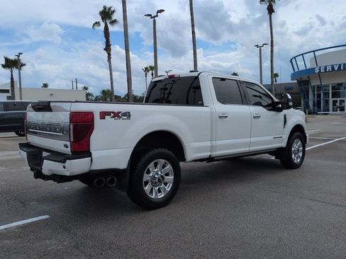 Used 2021 Ford F250 Platinum w/ FX4 Off-Road Package AWD/4WD image 4