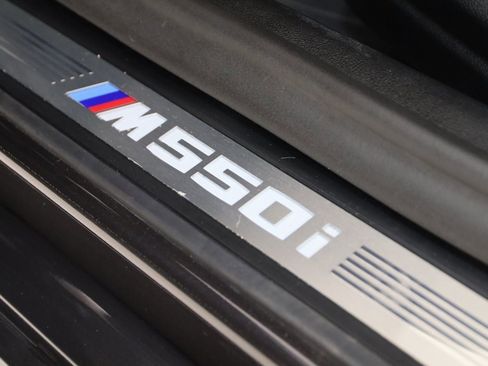 Used 2023 BMW M550i xDrive image 59