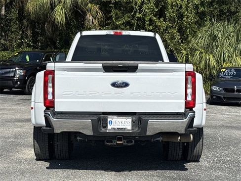 Certified 2024 Ford F350 XLT image 6