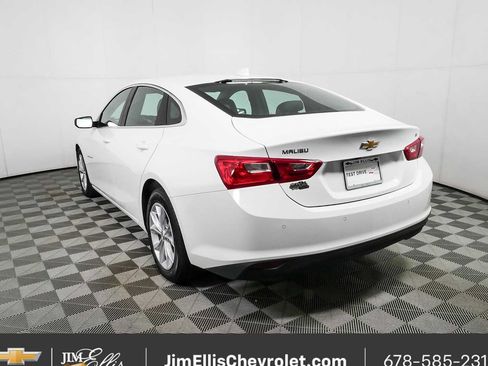 Used 2025 Chevrolet Malibu LT FWD image 26