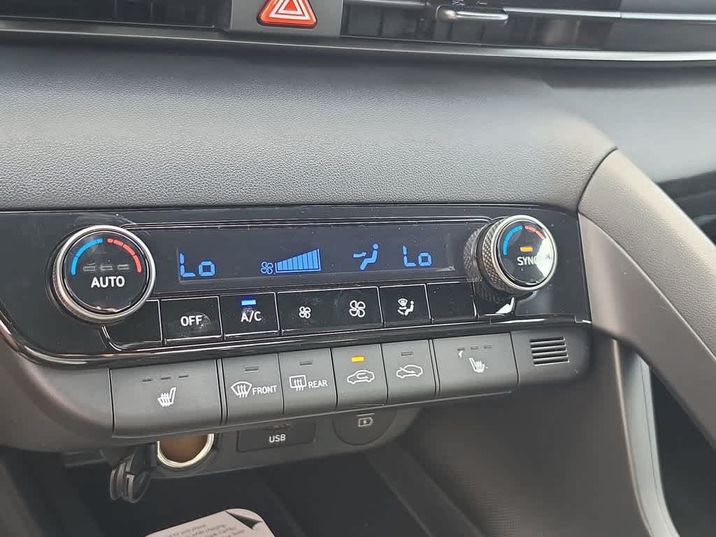New 2026 Hyundai Elantra SEL Sport FWD image 32