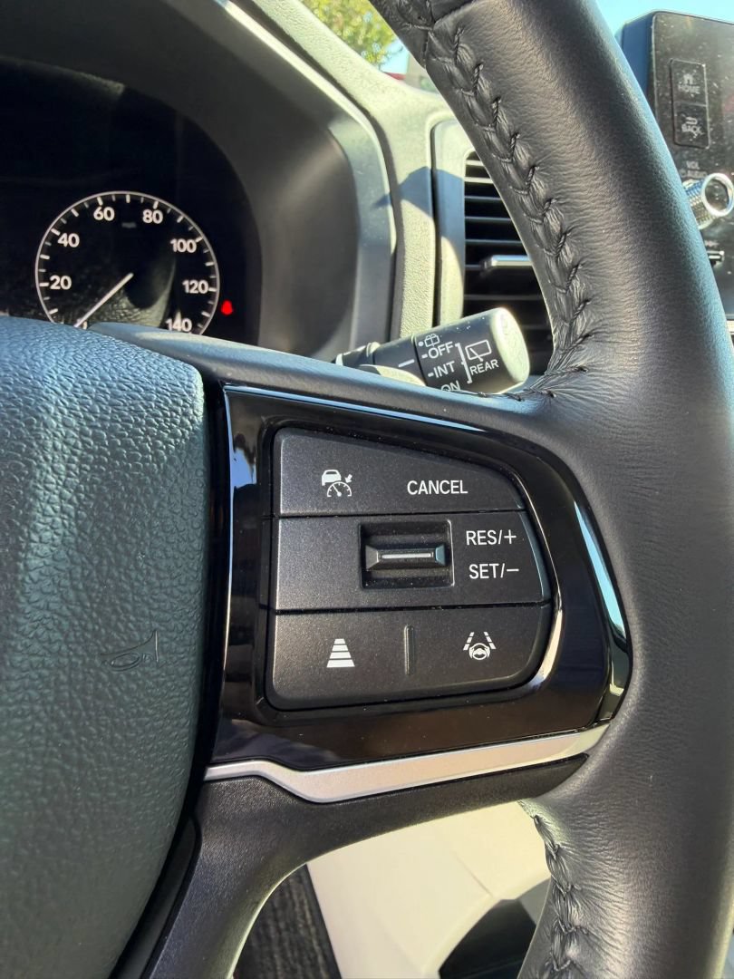 Used 2025 Honda Odyssey EX-L image 26