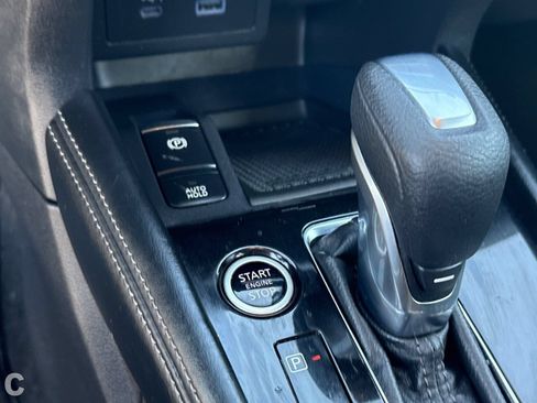 Used 2021 Nissan Kicks SV FWD image 22