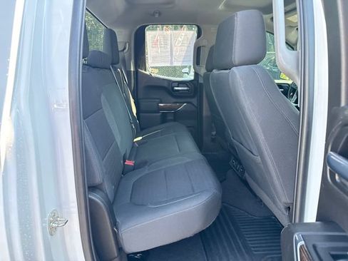 Used 2022 GMC Sierra 1500 SLE AWD/4WD image 10
