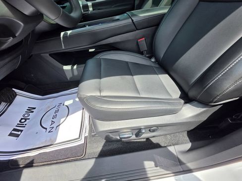 Certified 2025 Nissan Murano SL w/ Cargo Package AWD/4WD image 19