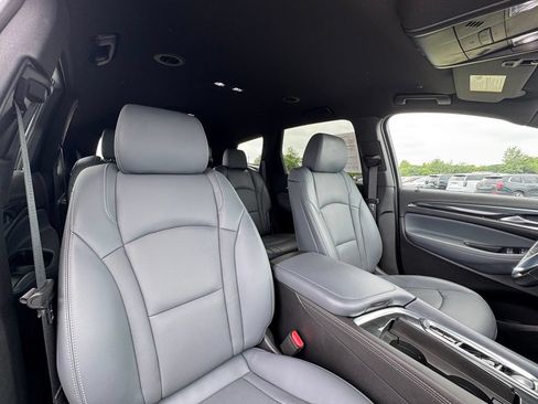 Used 2023 Buick Enclave Essence w/ LPO, Floor Liner Package AWD/4WD image 30