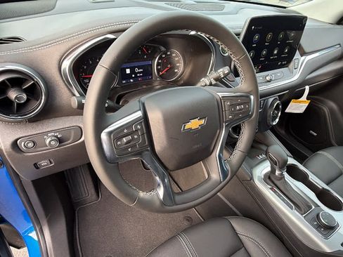 New 2025 Chevrolet Blazer LT w/ Sound & Technology Package image 10
