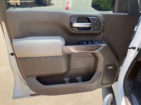 Used 2020 Chevrolet Silverado 1500 LTZ w/ LTZ Premium Package AWD/4WD image 12